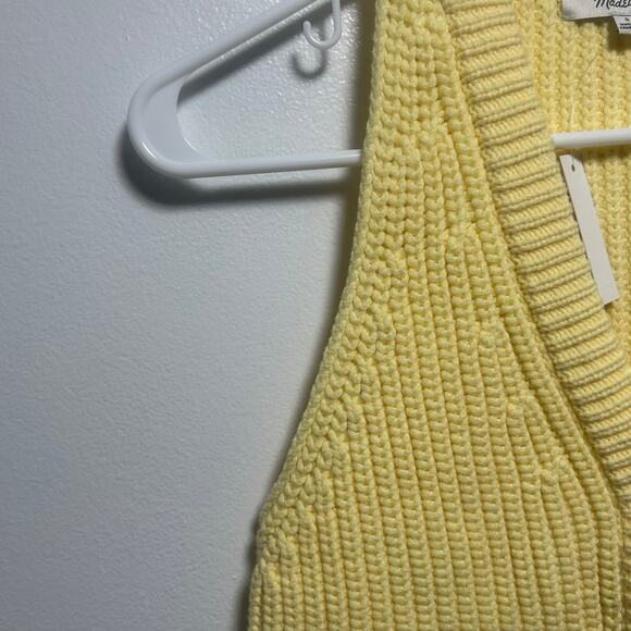 Madewell Women's Button Front Cutaway Yellow Sweater Vest S Small New - Picture 4 of 9